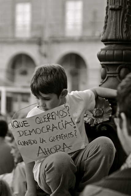 http://movimientoindignadosspanishrevolution.files.wordpress.com/2011/08/quequeremosdemocraciacuando.jpg?w=460
